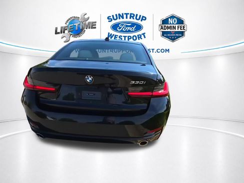 Used 2025 BMW 330i Sedan RWD image 4