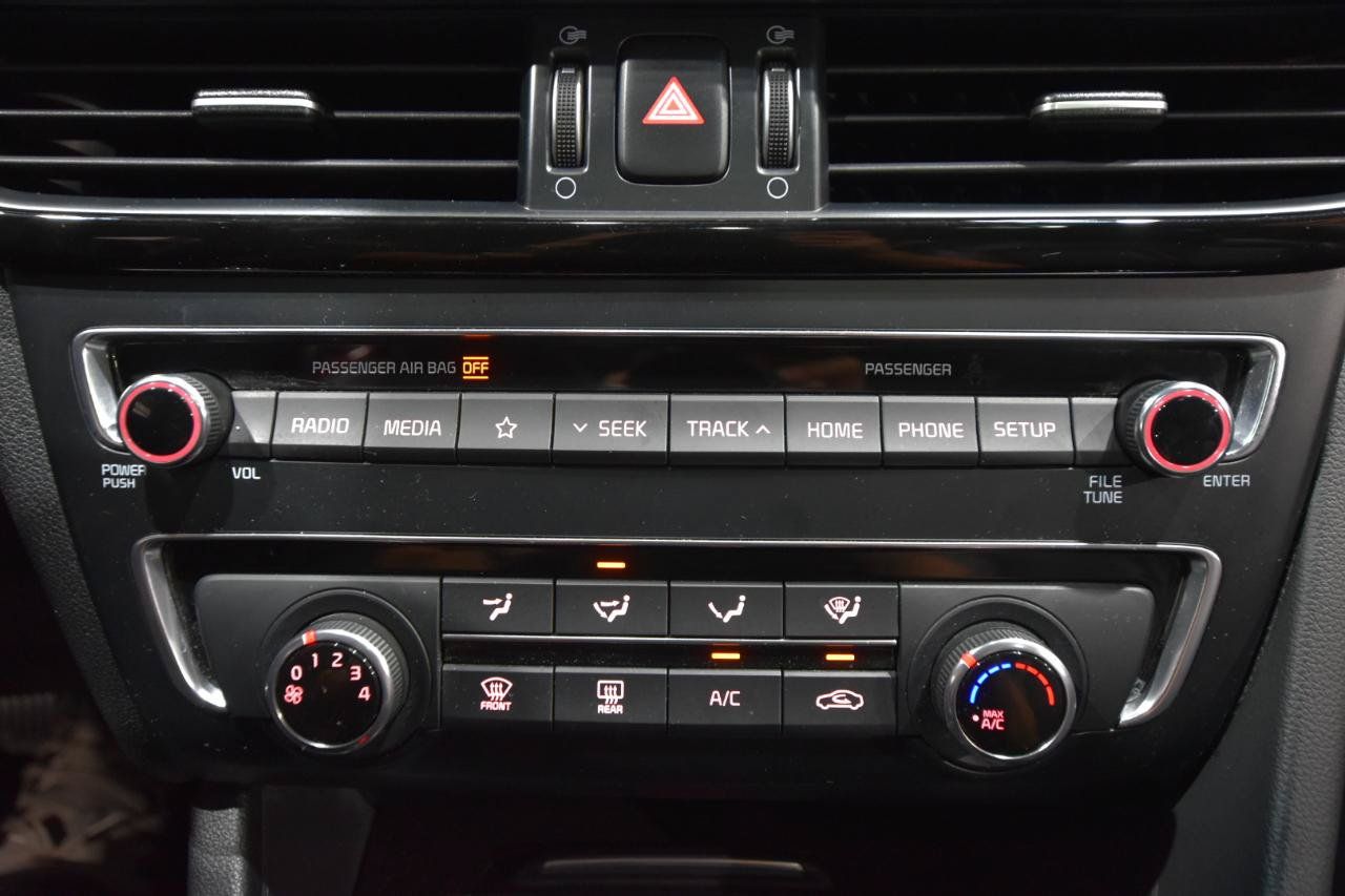 Used 2020 Kia Optima SE FWD image 23