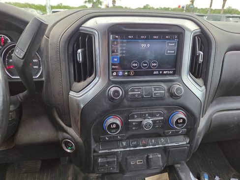 Used 2020 Chevrolet Silverado 3500 LT w/ Convenience Package AWD/4WD image 11