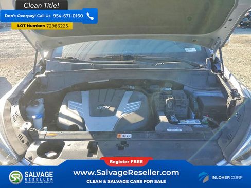 Used 2017 Hyundai Santa Fe SE image 16