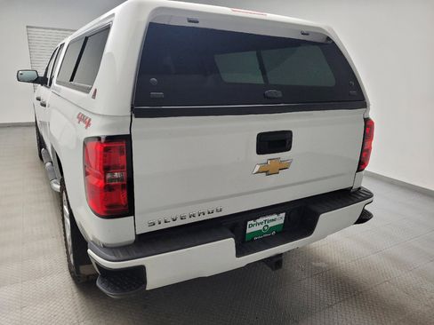 Used 2016 Chevrolet Silverado 1500 Custom w/ Custom Convenience Package AWD/4WD image 6