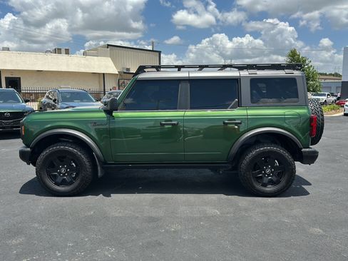 Used 2024 Ford Bronco Black Diamond AWD/4WD image 5