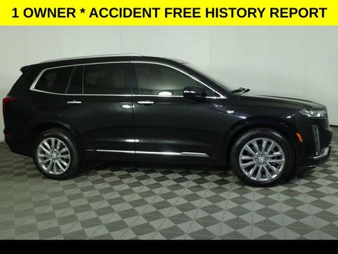 Used 2025 Cadillac XT6 Premium Luxury w/ LPO, Floor Liner Package image 2