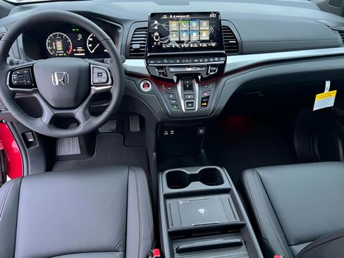 New 2026 Honda Odyssey Sport-L image 6
