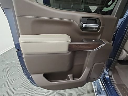 Used 2021 GMC Sierra 1500 SLT w/ SLT Premium Package image 33