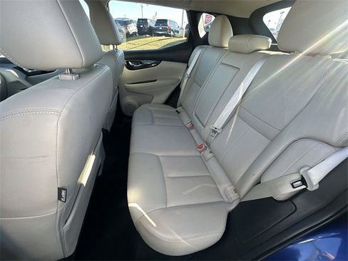 Certified 2022 Nissan Rogue Sport SL w/ Premium Package image 24