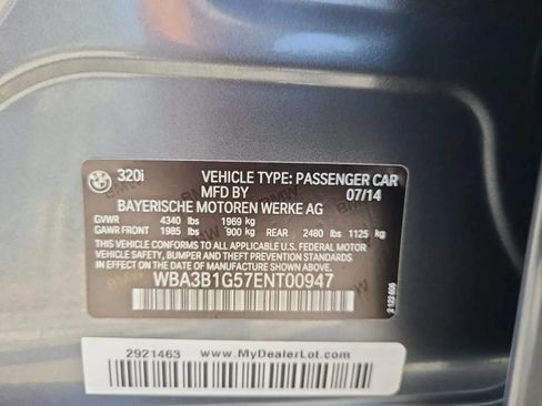 Used 2014 BMW 320i Sedan RWD image 24