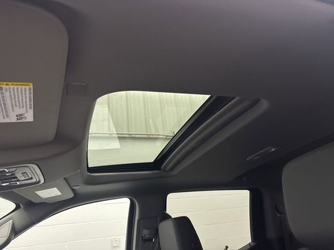 New 2026 GMC Sierra 1500 SLT w/ SLT Premium Plus Package image 24