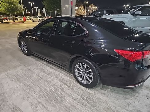 Used 2020 Acura TLX image 1