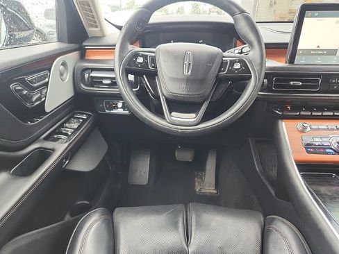 Used 2020 Lincoln Aviator Reserve w/ Equipment Group 202A AWD/4WD image 9
