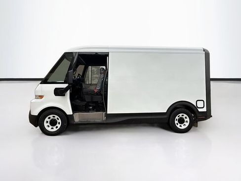 New 2025 Chevrolet Brightdrop 400 FWD image 9