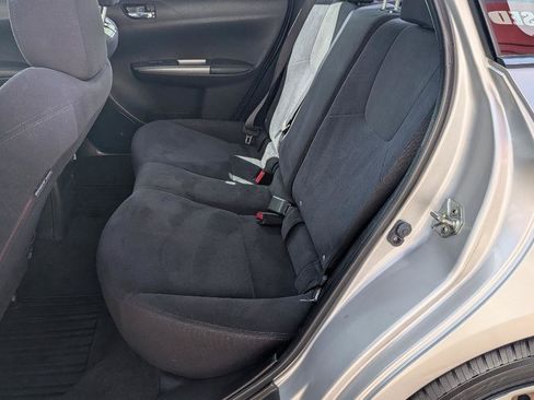 Used 2011 Subaru Impreza 2.5i AWD/4WD image 10