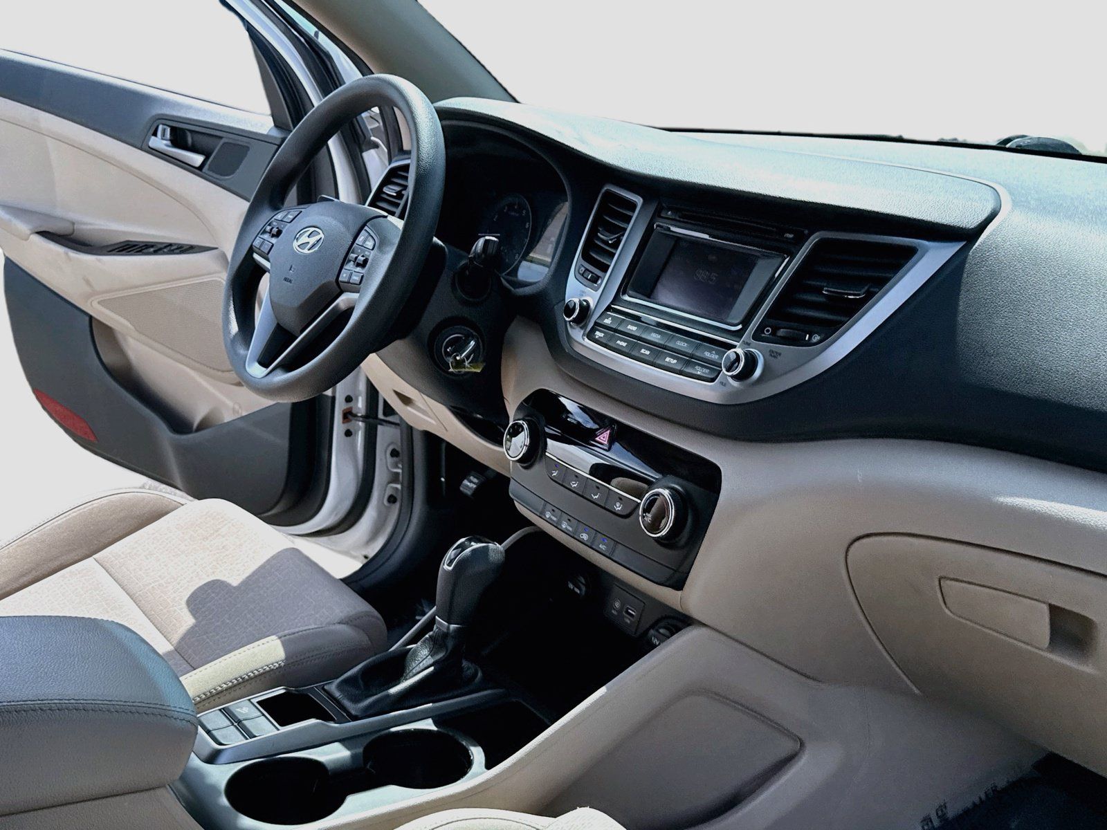 Used 2018 Hyundai Tucson SE FWD image 15