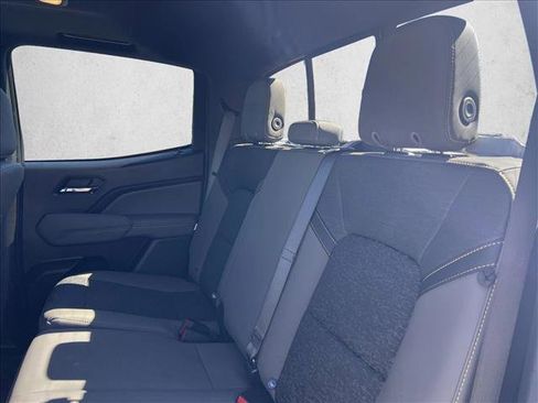 Used 2024 Chevrolet Colorado ZR2 w/ Technology Package image 20