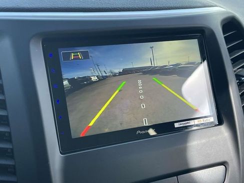 Used 2016 Jeep Cherokee Latitude image 29