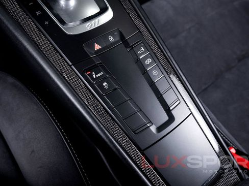Used 2017 Porsche 911 Carrera GTS w/ GTS Interior Package image 47