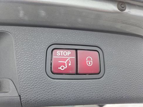 Used 2015 Mercedes-Benz GLK 350 GLK 350 image 12