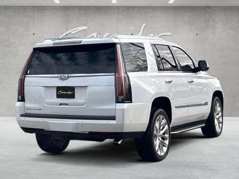 Used 2019 Cadillac Escalade Luxury image 15