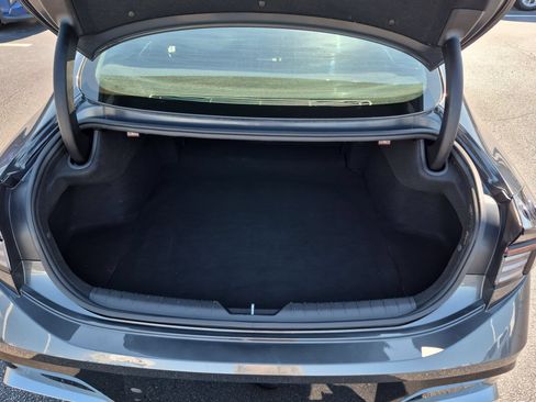 Used 2025 Hyundai Sonata SEL FWD image 31