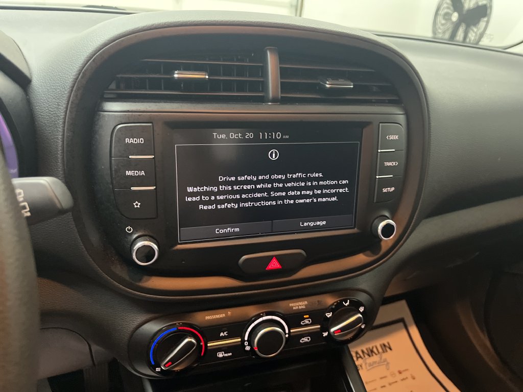 Certified 2025 Kia Soul LX FWD image 19