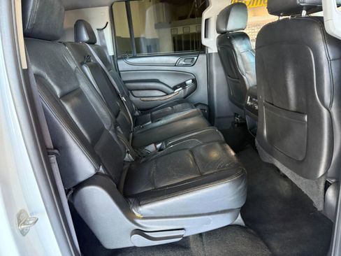 Used 2015 Chevrolet Suburban LS image 13