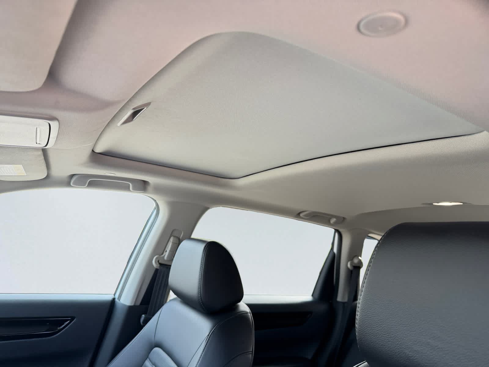 Used 2025 Honda CR-V EX-L image 13
