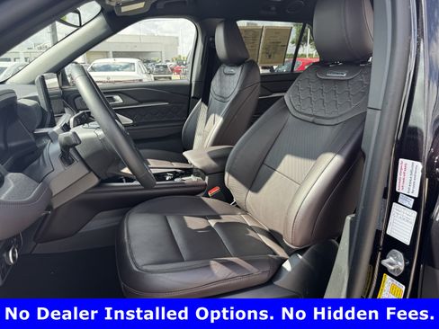Used 2026 Ford Explorer Platinum w/ LUX Leather Package AWD/4WD image 28
