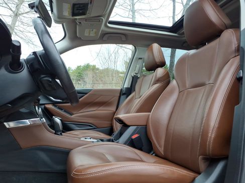 Used 2020 Subaru Forester Touring image 4