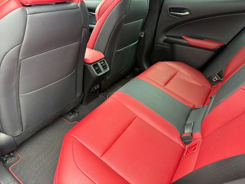Used 2019 Lexus UX 200 F Sport w/ F Sport Premium Package FWD image 12