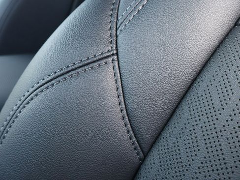 New 2026 Chevrolet Equinox LT w/ Convenience Package II image 10