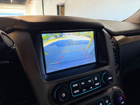 Used 2017 GMC Yukon Denali w/ Open Road Package image 14