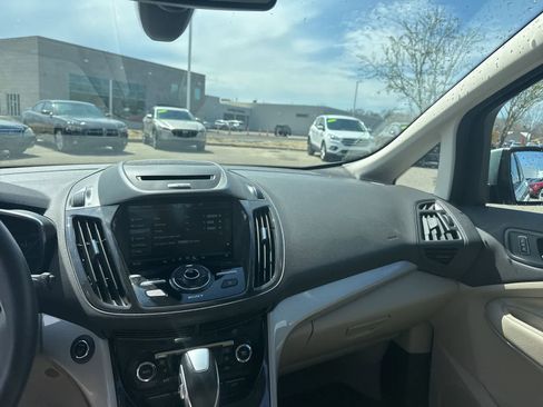 Used 2014 Ford C-MAX SEL w/ Equipment Group 302A image 21