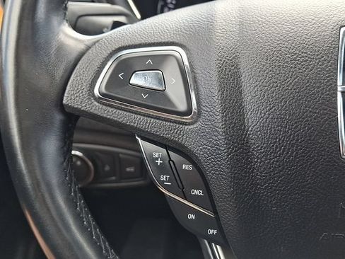 Used 2019 Lincoln MKC Reserve w/ MKC Climate Package AWD/4WD image 19