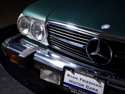 Used 1989 Mercedes-Benz 560 SL image 7