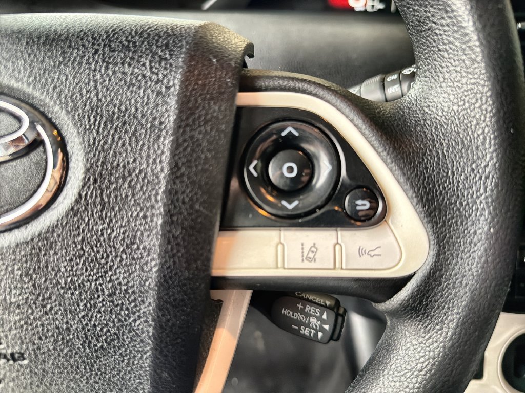 Used 2018 Toyota Prius Two w/ Prius Two Safety Plus Package FWD image 23
