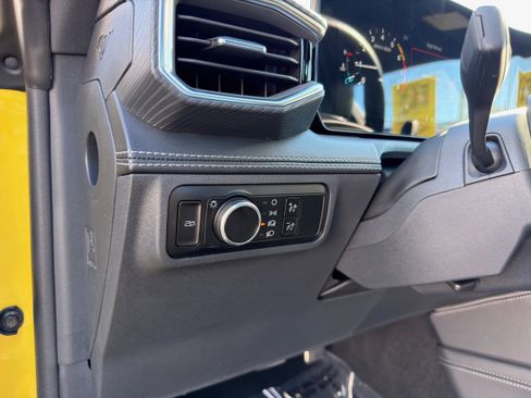 Used 2024 Ford Mustang Premium image 20