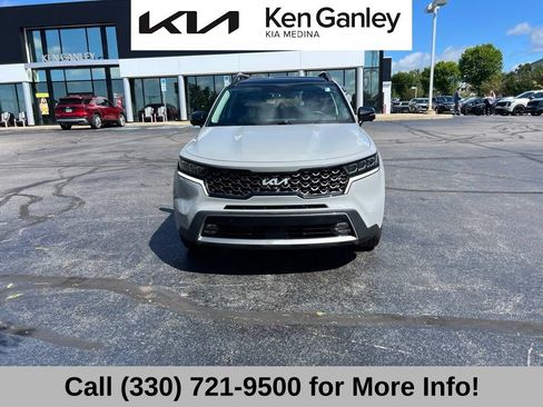 Certified 2023 Kia Sorento SX Prestige AWD/4WD image 3