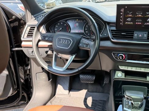 Used 2023 Audi Q5 2.0T Premium w/ Convenience Package AWD/4WD image 23