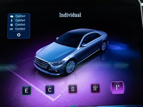Used 2022 Mercedes-Benz S 580 4MATIC Sedan image 34
