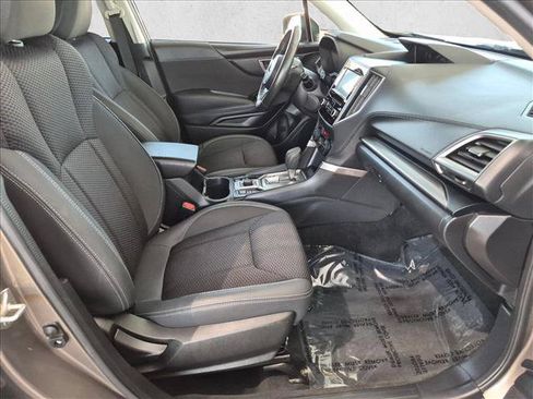 Used 2021 Subaru Forester Premium AWD/4WD image 21