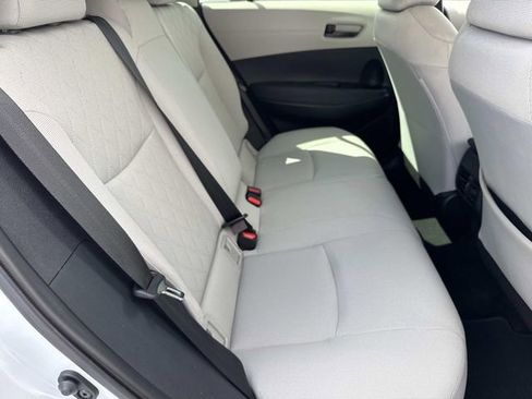 Used 2023 Toyota Corolla Cross L FWD image 12