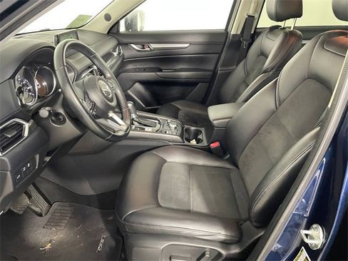 Used 2019 MAZDA CX-5 Touring image 2