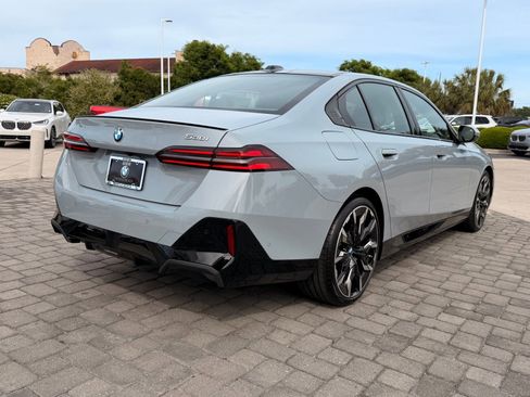 New 2026 BMW 530i RWD image 9