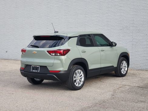 New 2026 Chevrolet TrailBlazer LS w/ LS Convenience Package FWD image 4