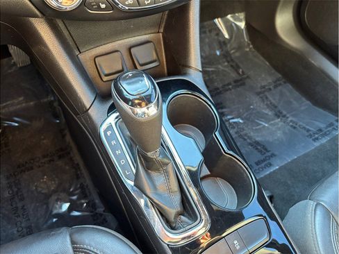 Used 2018 Chevrolet Cruze Premier w/ RS Package image 27