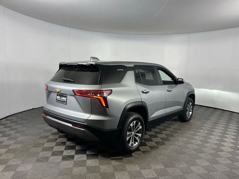 Used 2025 Chevrolet Equinox LT w/ Safety and Technology Package image 5