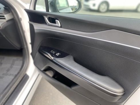 Used 2022 Kia K5 GT-Line image 15