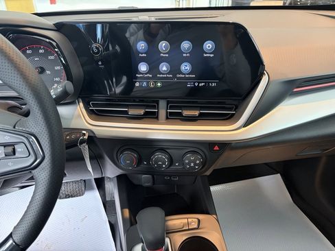 New 2026 Chevrolet Trax RS w/ Driver Confidence Package image 8