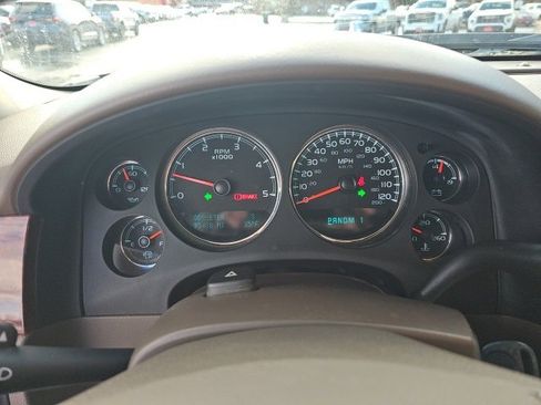 Used 2011 GMC Sierra 3500 SLT w/ SLT Convenience Package image 36