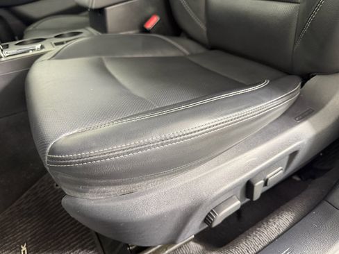 Used 2019 Subaru Outback 2.5i Limited w/ Popular Package #2 image 18